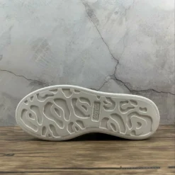 HypeYourBeast A. Mcqueen Alexander McQueen White / Rainbow