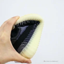 HypeYourBeast Adidas Yeezy Boost 350 V2 'Carbon' (Infant)