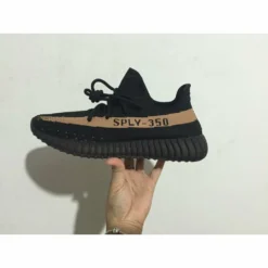 Hypeyourbeast Adidas Yeezy Boost 350 V2 'Core Black Copper' 17 Hypeyourbeast Adidas Yeezy Boost 350 V2 'Core Black Copper'