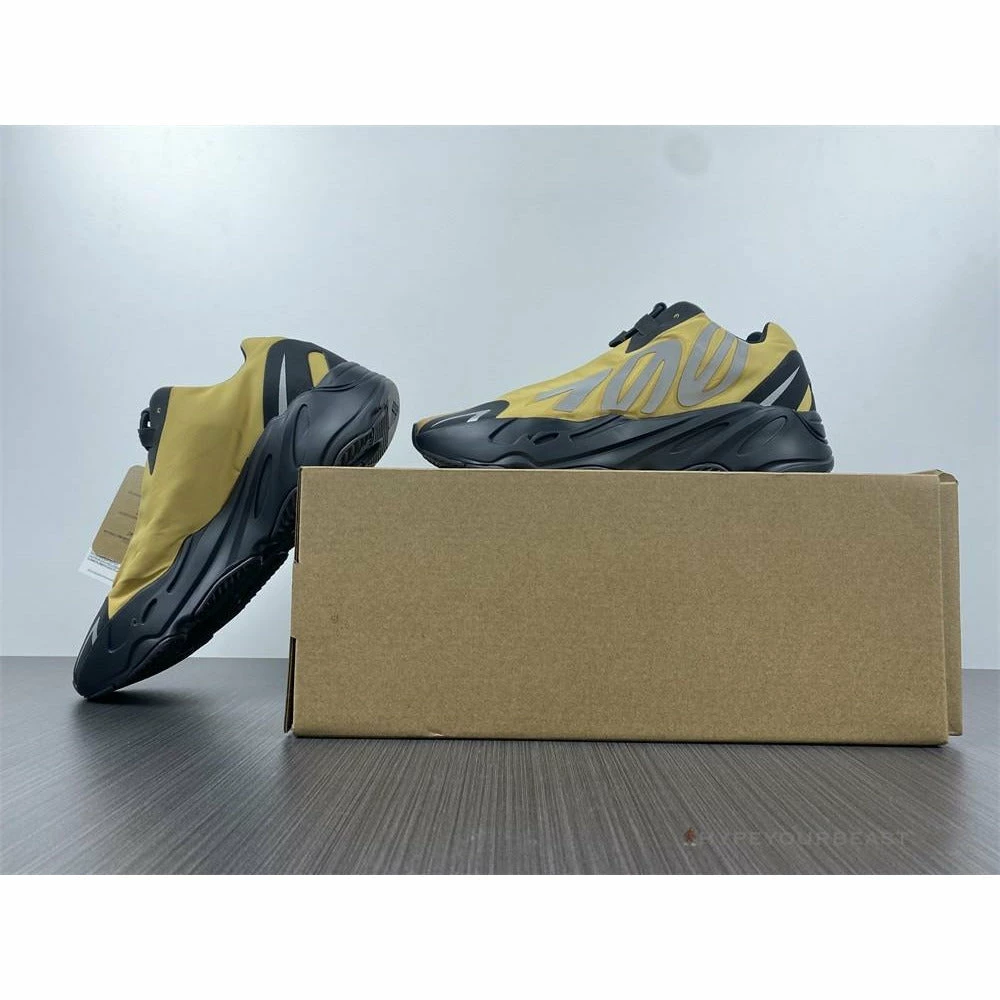 HypeYourBeast Adidas Yeezy Boost 700 MNVN Honey Flux 3 HypeYourBeast Adidas Yeezy Boost 700 MNVN Honey Flux