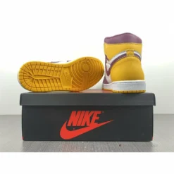 Hypeyourbeast Air Jordan 1 High OG 'Brotherhood' 21 Hypeyourbeast Air Jordan 1 High OG 'Brotherhood'