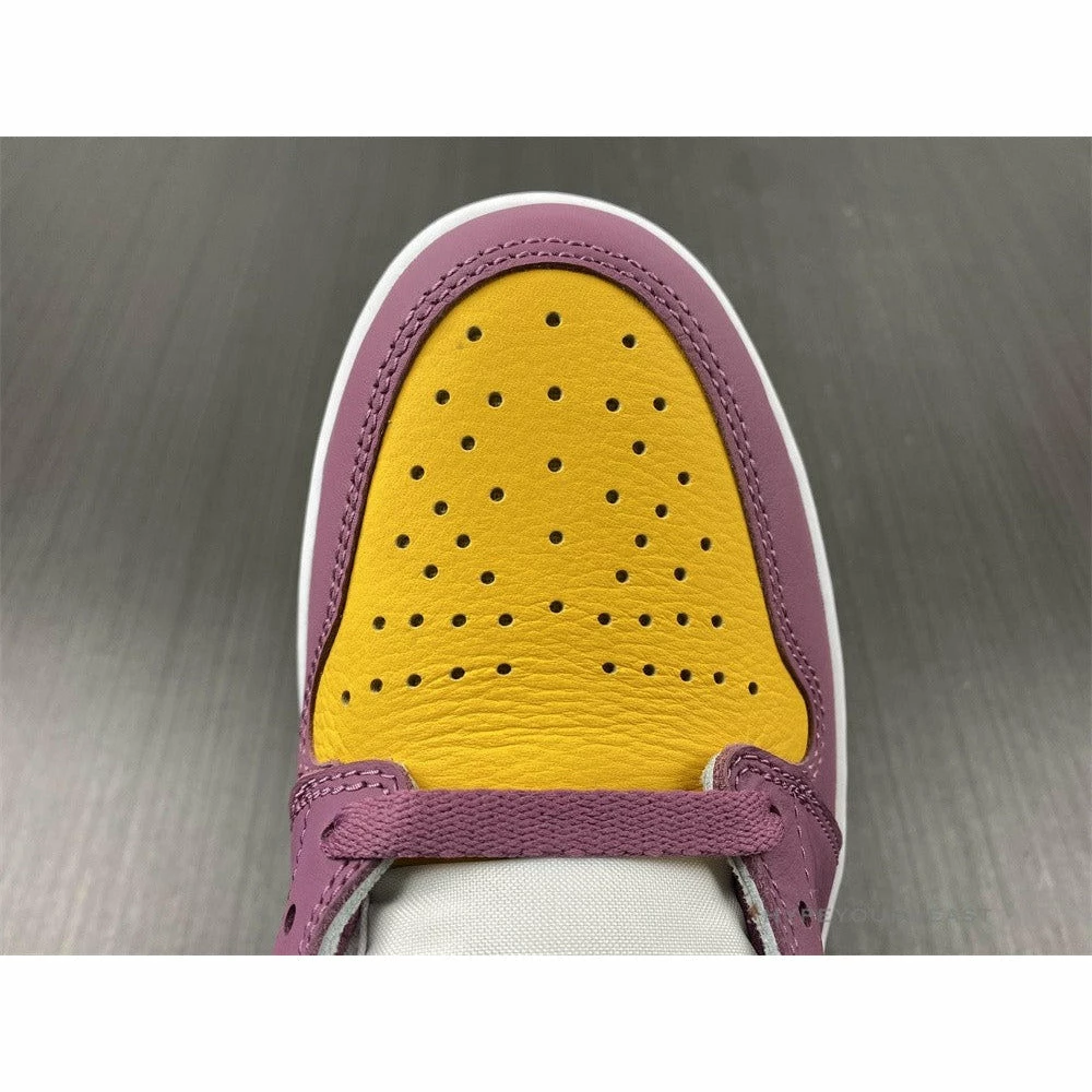 Hypeyourbeast Air Jordan 1 High OG 'Brotherhood' 13 Hypeyourbeast Air Jordan 1 High OG 'Brotherhood'