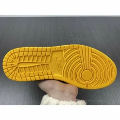 Hypeyourbeast Air Jordan 1 High OG 'Brotherhood' 31 Hypeyourbeast Air Jordan 1 High OG 'Brotherhood'