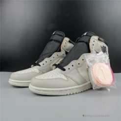 Hypeyourbeast Jordan 1 Retro High OG Defiant SB NYC To Paris 13 Hypeyourbeast Jordan 1 Retro High OG Defiant SB NYC To Paris