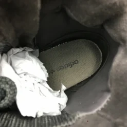 Hypeyourbeast Yeezy Boost 750 Black / White / Supreme