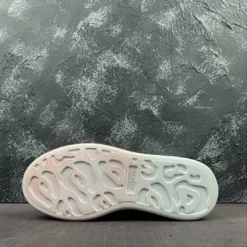 HypeYourBeast Alexander McQueen White / Red A. Mcqueen