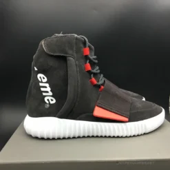 Hypeyourbeast Yeezy Boost 750 Black / White / Supreme