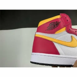 HypeYourBeast Air Jordan 1 Retro High Light Fusion Red 27 HypeYourBeast Air Jordan 1 Retro High Light Fusion Red
