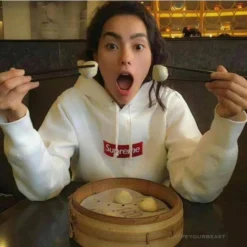 Hypeyourbeast Supreme Box Logo Hoodie White Red 8 Hypeyourbeast Supreme Box Logo Hoodie White Red