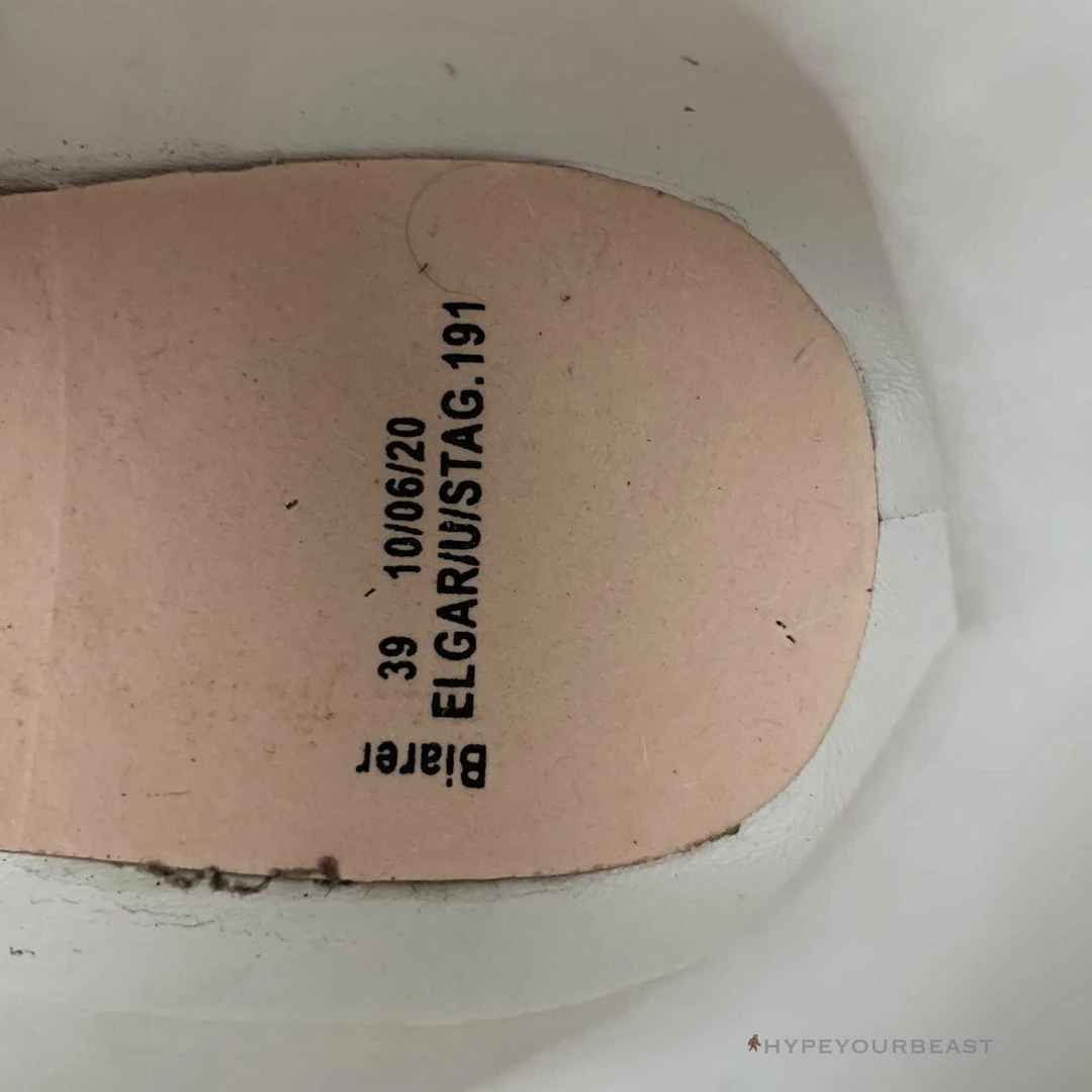 HypeYourBeast Alexander McQueen White / Pink / Red A. Mcqueen 13 HypeYourBeast Alexander McQueen White / Pink / Red A. Mcqueen