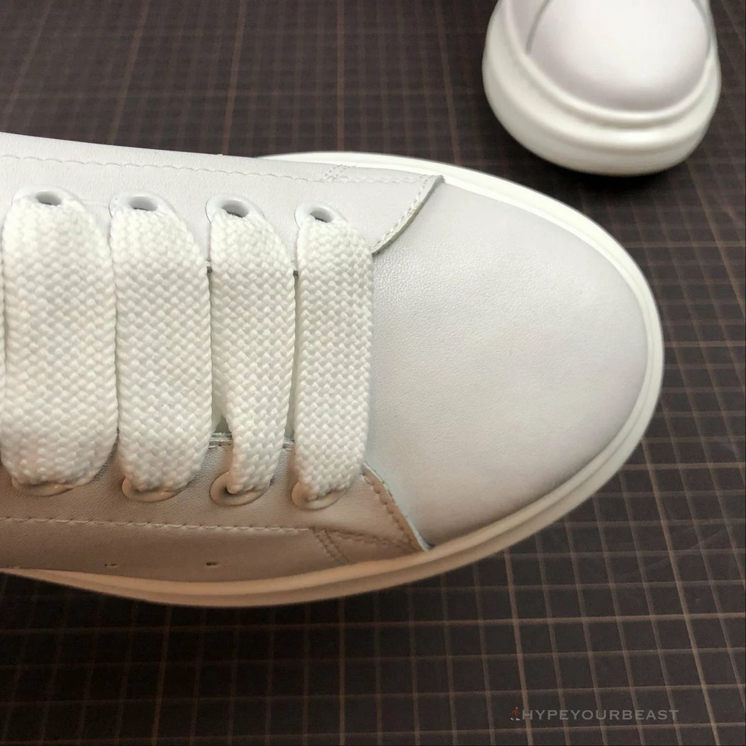 HypeYourBeast Alexander McQueen White / Navy 9 HypeYourBeast Alexander McQueen White / Navy