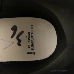 HypeYourBeast Alexander McQueen Black / Black / White A. Mcqueen