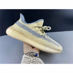 Hypeyourbeast Adidas Yeezy Boost 350 V2 'Linen' 39 Hypeyourbeast Adidas Yeezy Boost 350 V2 'Linen'