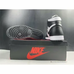 Hypeyourbeast Air Jordan 1 Retro High OG 'Black White'