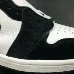 Hypeyourbeast Jordan 1 High OG "Panda" Air Jordan 41 Hypeyourbeast Jordan 1 High OG