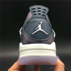 HypeYourBeast Air Jordan 4 WMNS 'Chameleon' 21 HypeYourBeast Air Jordan 4 WMNS 'Chameleon'
