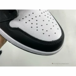 Hypeyourbeast Air Jordan 1 Retro High OG 'Black White'