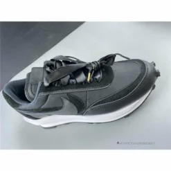 Hypeyourbeast Nike LD Waffle Sacai Daybreak Black