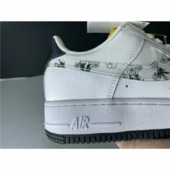 HypeYourBeast Nike Air Force 1 Low 'Daisy Pack'