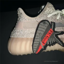 Hypeyourbeast Adidas Yeezy Boost 350 V2 'Synth' (Reflective) 19 Hypeyourbeast Adidas Yeezy Boost 350 V2 'Synth' (Reflective)