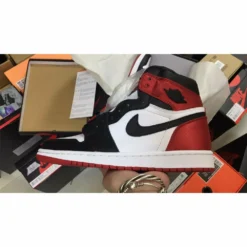 Hypeyourbeast Air Jordan 1 Retro High WMNS 'Satin Black Toe' 25 Hypeyourbeast Air Jordan 1 Retro High WMNS 'Satin Black Toe'