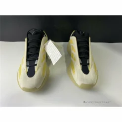 Hypeyourbeast Adidas Yeezy 700 V3 'Srphym'