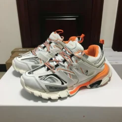 Hypeyourbeast BCG Track Sneakers White / Orange Balenciaga 17 Hypeyourbeast BCG Track Sneakers White / Orange Balenciaga