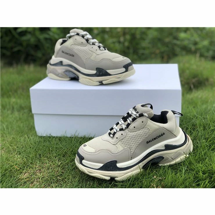 Hypeyourbeast BCG Triple S Vanille Balenciaga 2 Hypeyourbeast BCG Triple S Vanille Balenciaga