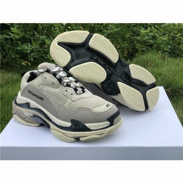Hypeyourbeast BCG Triple S Vanille Balenciaga 6 Hypeyourbeast BCG Triple S Vanille Balenciaga