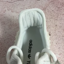 Hypeyourbeast Yeezy Boost 350 V2 Triple White