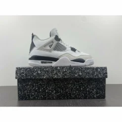 Hypeyourbeast Air Jordan 4 Retro 'Military Black'