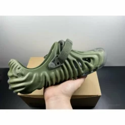 Hypeyourbeast Slides Crocs Pollex Clog By Salehe Bembury Menemsha Cucumber