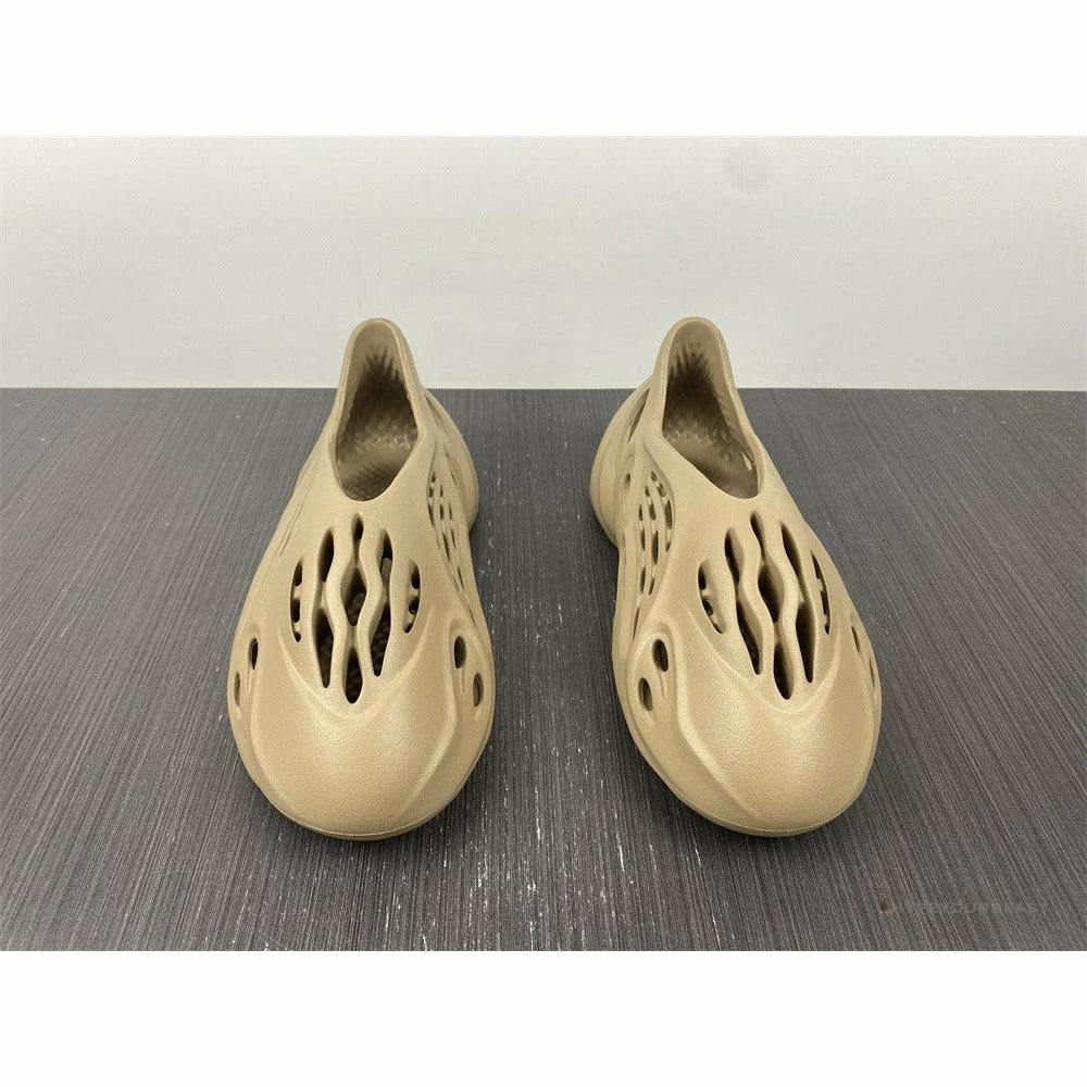 Hypeyourbeast Adidas Yeezy Foam Runner 'Ochre' 5 Hypeyourbeast Adidas Yeezy Foam Runner 'Ochre'