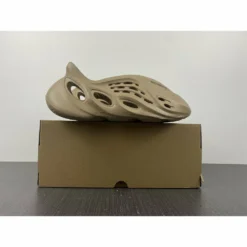 Hypeyourbeast Adidas Yeezy Foam Runner 'Ochre' 21 Hypeyourbeast Adidas Yeezy Foam Runner 'Ochre'