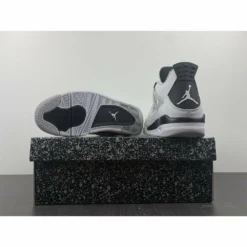 Hypeyourbeast Air Jordan 4 Retro 'Military Black'