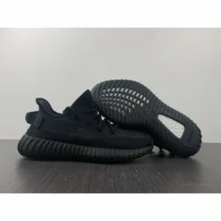 Hypeyourbeast Adidas Yeezy Boost 350 V2 'Onyx'