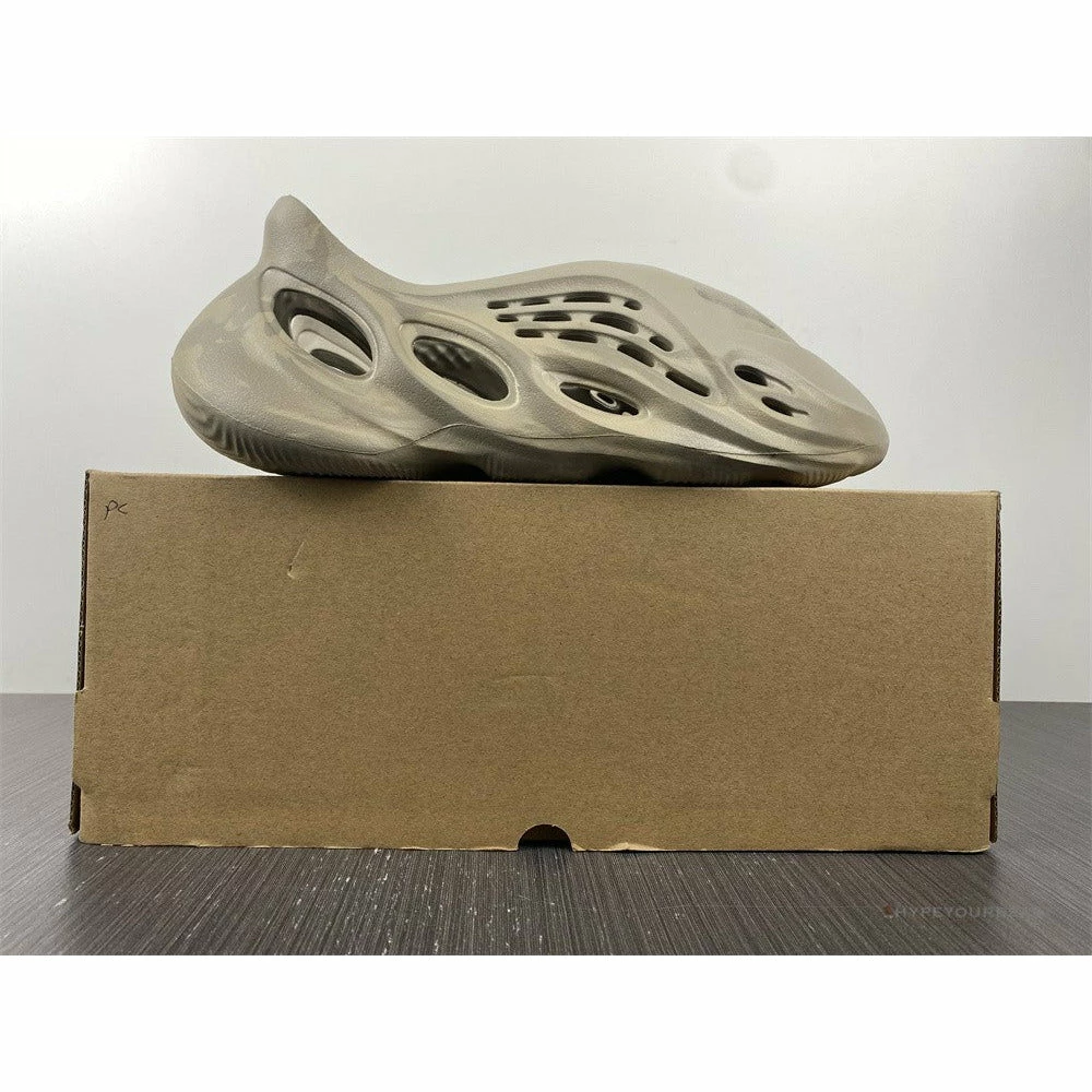 Hypeyourbeast Yeezy Foam Runner Beige 12 Hypeyourbeast Yeezy Foam Runner Beige