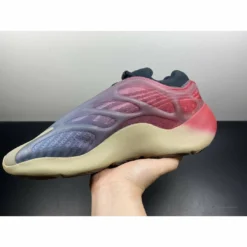 Hypeyourbeast Adidas Yeezy 700 V3 'Fade Carbon'