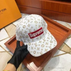 Hypeyourbeast Hats Supreme Hat White