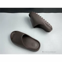 Hypeyourbeast Adidas Yeezy Slide Soot