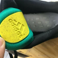 Hypeyourbeast Adidas Yeezy Boost 700 V2 'Vanta'