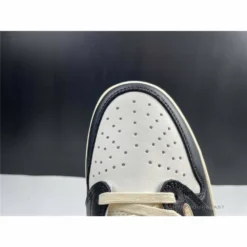 HypeYourBeast Travis Scott X Fragment X Air Jordan 1 Low 25 HypeYourBeast Travis Scott X Fragment X Air Jordan 1 Low