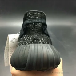Hypeyourbeast Adidas Yeezy Boost 350 V2 Black / Black / Static 38 Hypeyourbeast Adidas Yeezy Boost 350 V2 Black / Black / Static