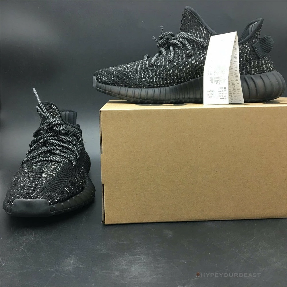 Hypeyourbeast Adidas Yeezy Boost 350 V2 Black / Black / Static 18 Hypeyourbeast Adidas Yeezy Boost 350 V2 Black / Black / Static