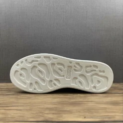 HypeYourBeast Alexander McQueen White / Blue