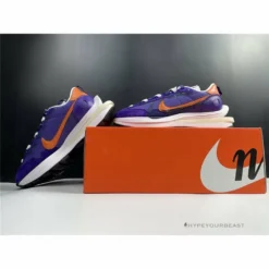 HypeYourBeast Nike Vaporwaffle Sacai Dark Iris