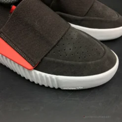 Hypeyourbeast Yeezy Boost 750 Black / White / Supreme