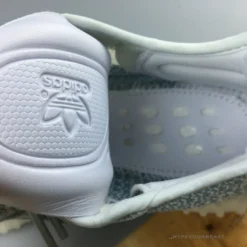 Hypeyourbeast Adidas Yeezy Boost 350 V2 'Tailgate Blue' 34 Hypeyourbeast Adidas Yeezy Boost 350 V2 'Tailgate Blue'