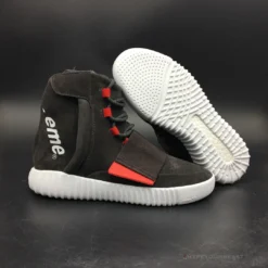 Hypeyourbeast Yeezy Boost 750 Black / White / Supreme