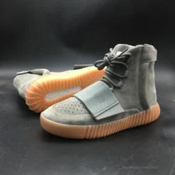 Hypeyourbeast Yeezy Boost 750 Light Grey